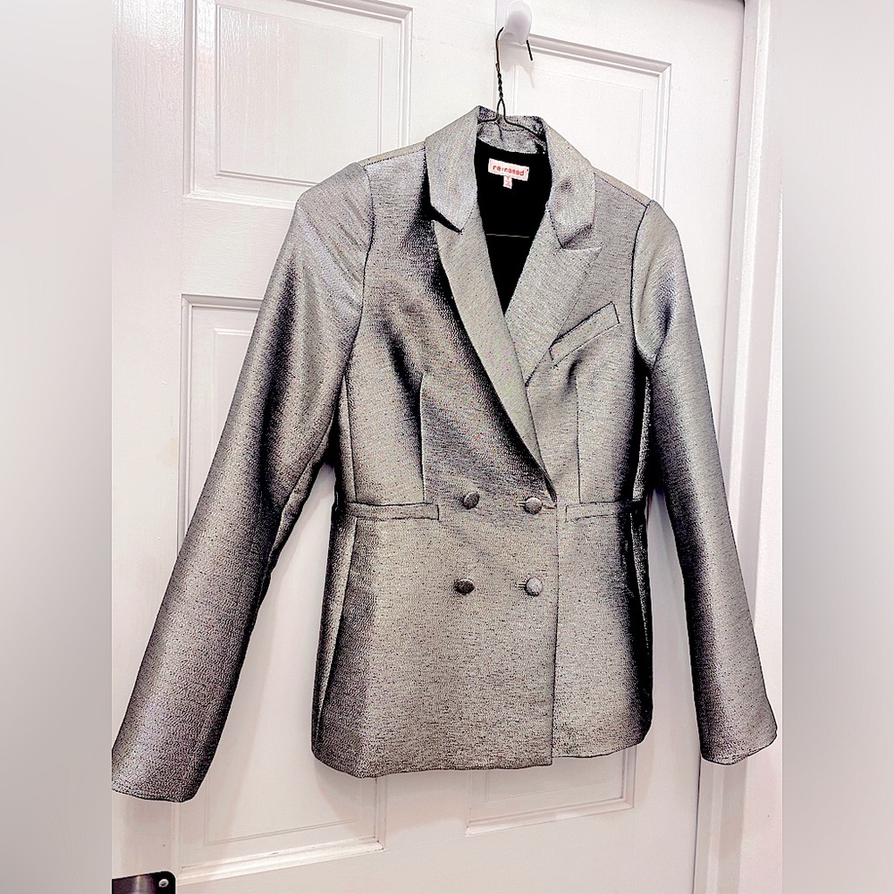 Super shiny silver blazer